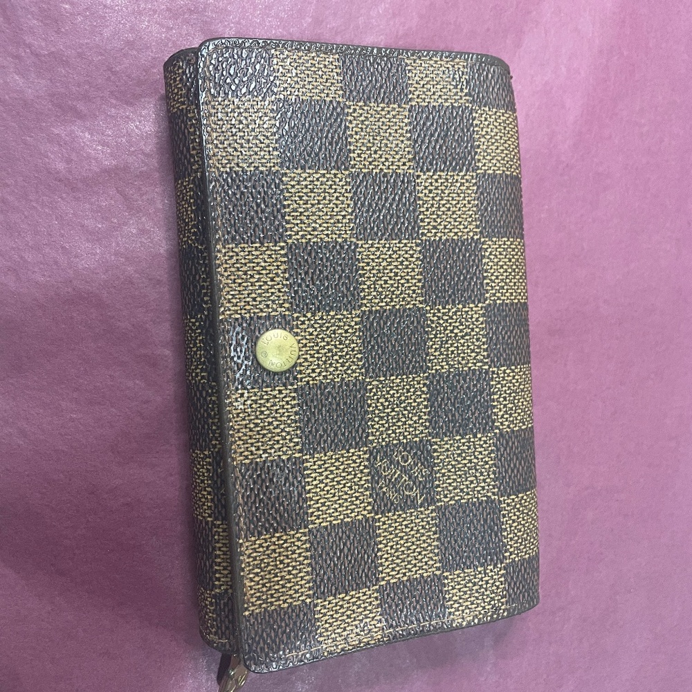 Louis Vuitton wallet